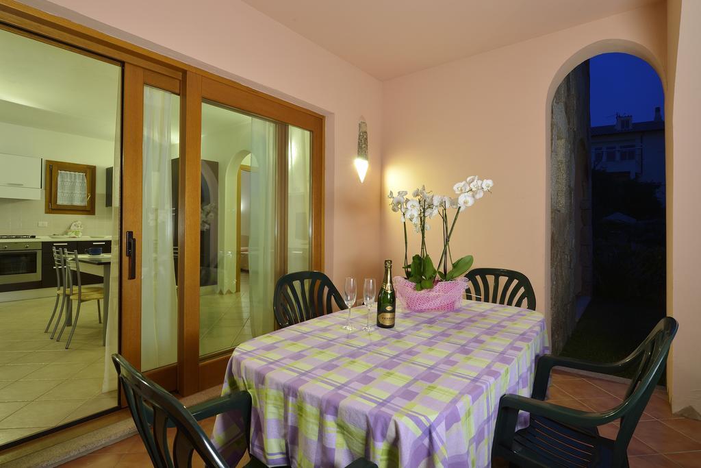 Residence Le Zagare Сан-Теодоро Екстер'єр фото