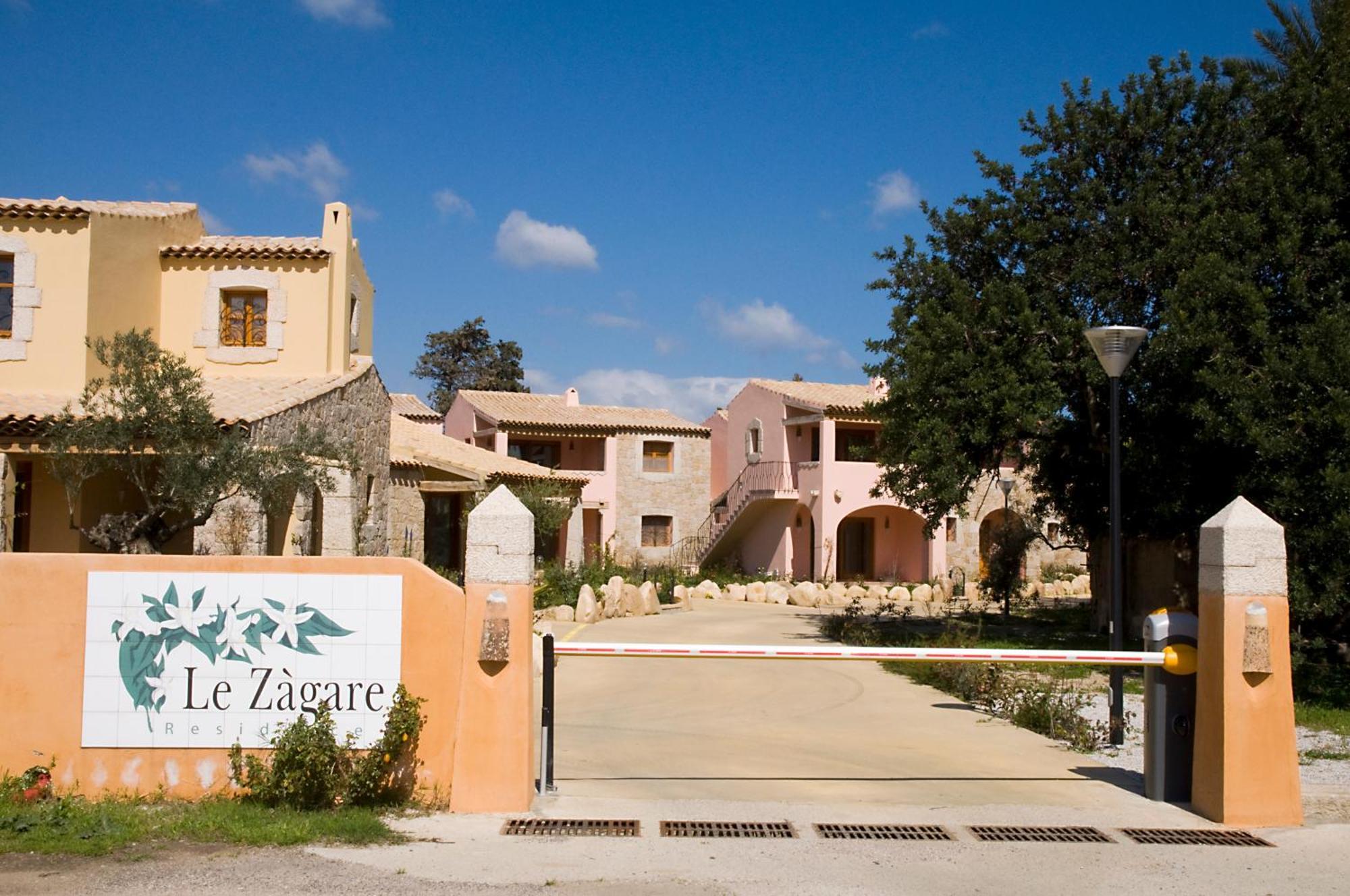 Residence Le Zagare Сан-Теодоро Екстер'єр фото