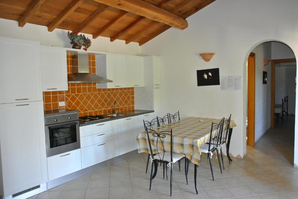 Residence Le Zagare Сан-Теодоро Екстер'єр фото