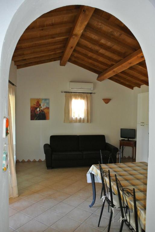 Residence Le Zagare Сан-Теодоро Екстер'єр фото